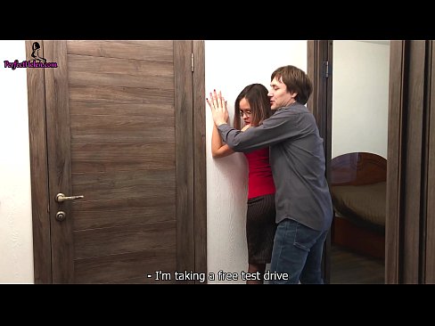 ❤️ Ang Seksi nga Realtor Makalingaw nga Gipang-ilog ang Iyang Puki ug Gikiss Samtang Nagbaligya sa Iyang Apartment - Krempai ❤❌ Russian porn sa ceb.porn-mz.ru ❌